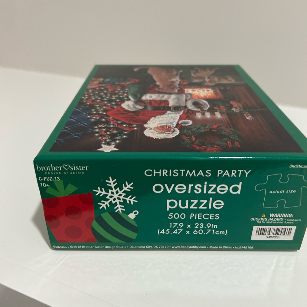 Christmas Party 500 piece puzzle - Picture 2 of 2